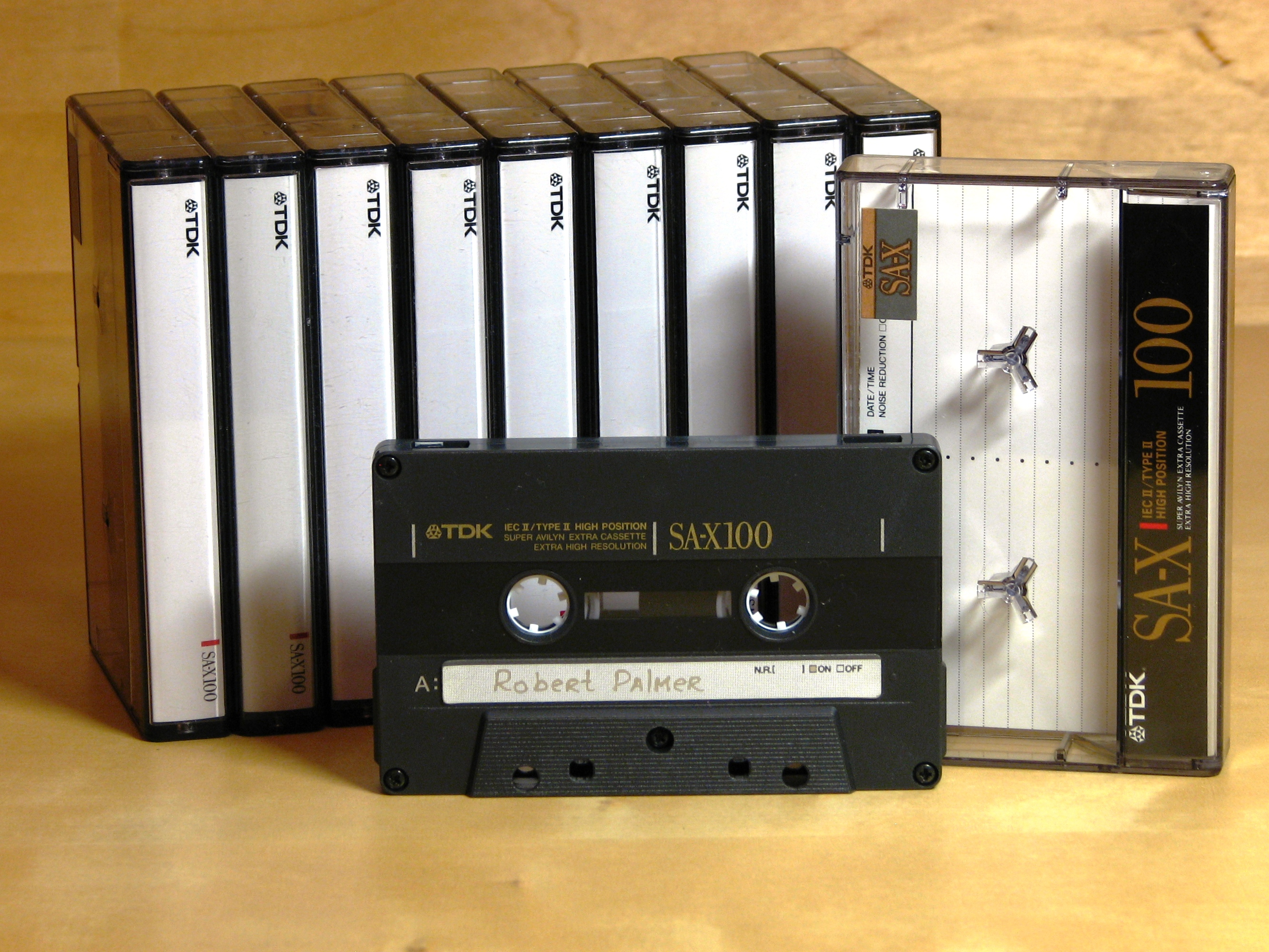 TDK TDK SA-X — Wikimedia Commons