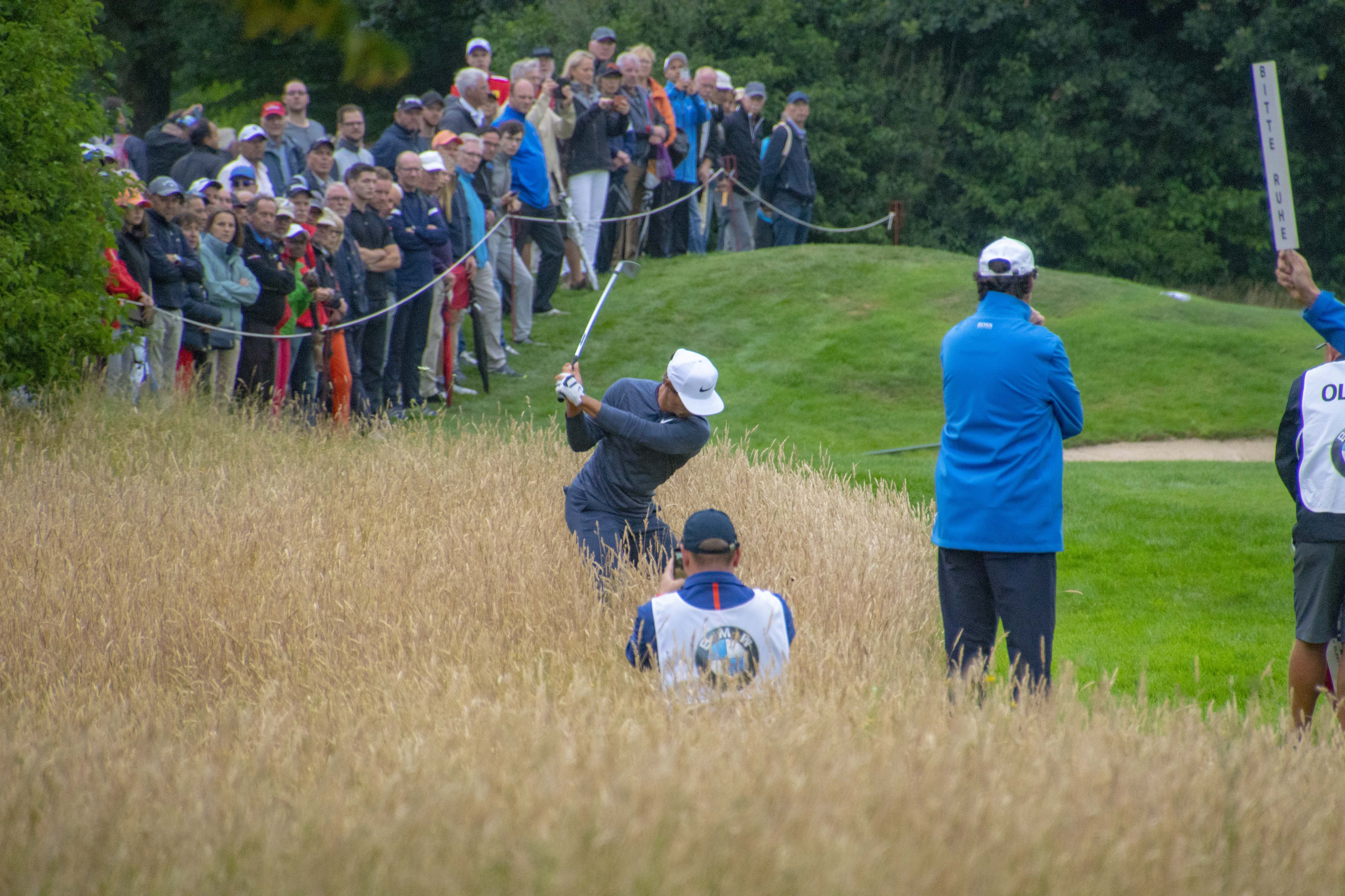 - Unidentified International — Wikimedia Commons