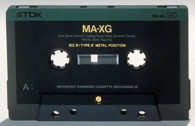 TDK TDK MA-XG Fermo — Wikimedia Commons